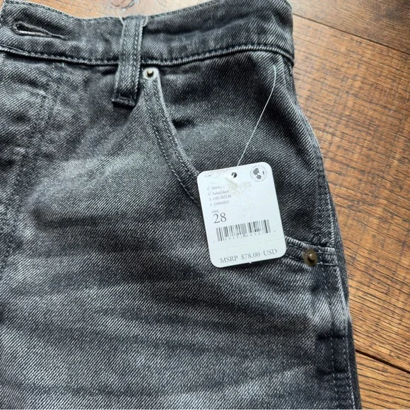 NWT- Free People Brea Cut Off dark Denim
Skirt size 28 - Picture 7 of 13
